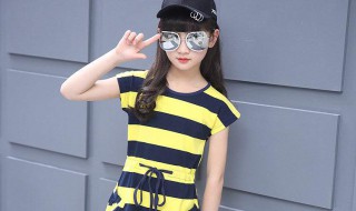 怎么给13岁女孩子搭配衣服（13岁女孩怎么搭配衣服好看）