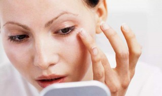 用什么东西可以提亮肤色 用什么东西可以提亮肤色的颜色