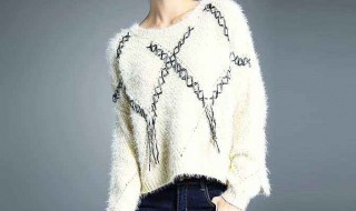 短款毛衣配什么鞋子 短款毛衣配什么鞋子好看女