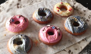 贝果和甜甜圈的区别 贝果与普通面包的区别