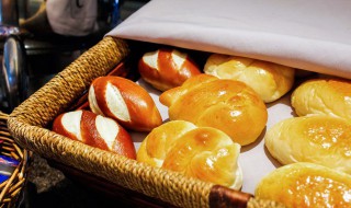 芝士碱水面包怎么做 芝士碱水面包怎么做好吃