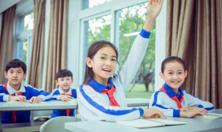 千什么万什么四字成语（千什么万什么四字成语三年级）