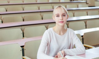 我的妈妈英语作文 我的妈妈英语作文10句