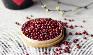 红豆和糯米粉怎么蒸好吃（红豆和糯米粉怎么蒸好吃窍门）