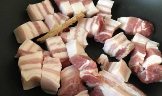 过年煮五花肉的方法与步骤 煮五花肉的做法及配料窍门