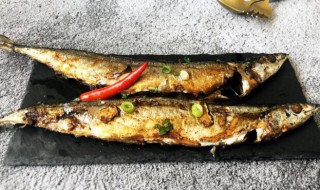 盐烤秋刀鱼的做法 盐烤秋刀鱼的做法窍门