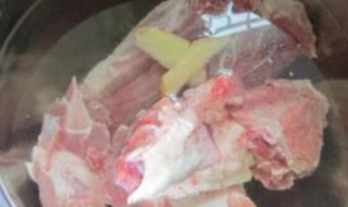 冰冻的猪骨汤怎么做才好吃（冰冻的猪骨汤怎么做才好吃视频）