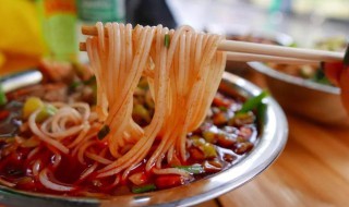 自制嗦粉步骤 赣南手工嗦粉的做法视频