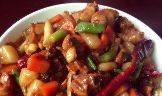 腐乳土豆鸡块怎么做 腐乳土豆鸡块怎么做才好吃