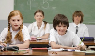 戴组词语（词组短语）