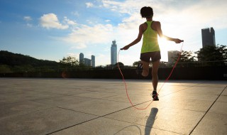 跳绳后怎么做才不会长肌肉 跳绳后怎么快速恢复