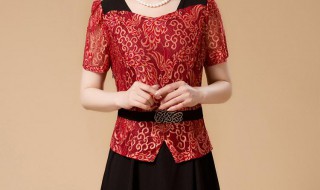 老年人夏天穿衣搭配技巧（老年人夏天穿什么）