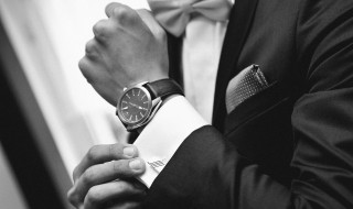手表颜色搭配技巧（手表百搭颜色）