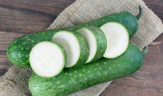 竹荪老鸭冬瓜汤步骤（竹荪老鸭冬瓜汤步骤怎么做）