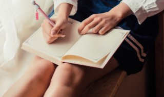 波光粼粼名词解释 波光粼粼的注释