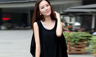 黑色衬衣如何搭配裙子（黑色衬衣如何搭配裙子好看图片）