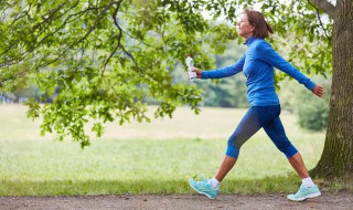 快走的好处有哪些（快走对人体的好处）