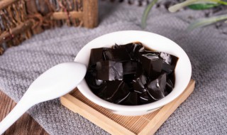 龟苓膏是什么 龟苓膏是什么原料做的