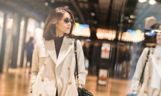 米色上衣配什么颜色裤子 米色上衣配什么颜色裤子好看