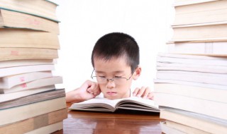 少的多音字组词 脏的多音字组词