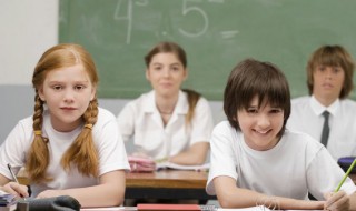 窸窸窣窣怎么读（馫龘飝鱻灥麤靐飍朤淼馫譶龘）