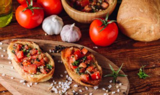 红丝绒乳酪欧包的做法（红丝绒乳酪盒子蛋糕）