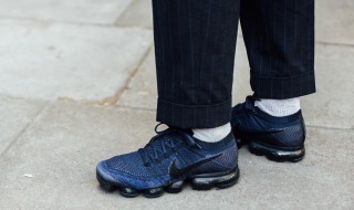 玻璃袜是什么袜子 玻璃袜是什么袜子啊