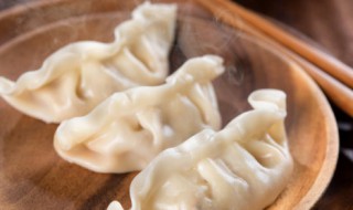 晒饺子的幽默说说(饺子佳句简短)