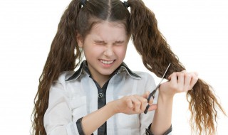 烫的头发太厚了能打薄吗 烫的头发太厚了能打薄吗女生