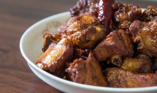 萝卜烧排骨的家常做法步骤（萝卜烧排骨正宗做法）