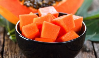 木瓜和什么不能一起吃（木瓜和什么不能一起吃最好）