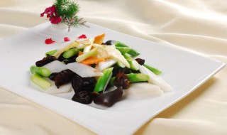 木耳炒白芦笋 木耳炒芦笋的做法