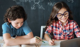 琴怎么组词（琴怎么组词组）