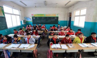 交错的近义词 觥筹交错的近义词