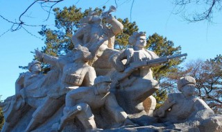 缅怀先烈的8句诗（缅怀先烈的8句诗句）