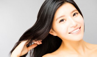 怎么让头发保持湿润（怎么让头发保持湿润感）