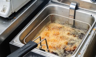 晒干的小鲫鱼怎么做才好吃呢 晒干的小鲫鱼怎么做才好吃呢窍门