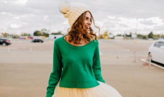 矮胖个子梨形女生穿衣搭配技巧 矮个子梨型身材女生穿什么裤子