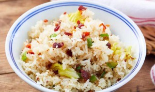 蛋炒饭太咸了怎么补救（蛋炒饭咸了如何补救）