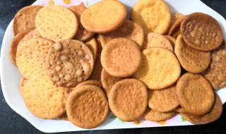 1岁孩子吃的小饼干怎么做 1岁孩子吃的小饼干怎么做的