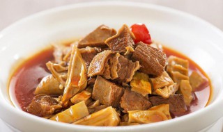 高压锅土豆炖牛肉的做法步骤（高压锅土豆炖牛肉的做法大全家常窍门窍门）