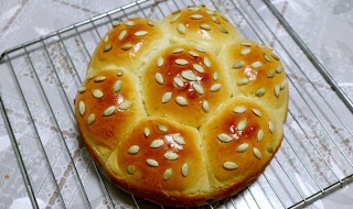 瓜子仁土司做法步骤（瓜子仁土司做法步骤图片）