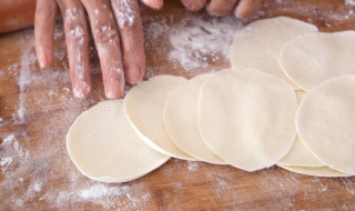 饺子皮怎么做好吃 剩下的饺子皮怎么做好吃
