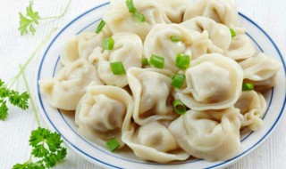 冬至吃饺子起源的故事(冬至吃饺子由来的故事)