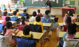 关于名人读书的故事 关于名人读书的故事50字