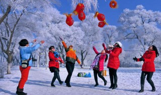 春节作文300字左右（春节作文300字左右三年级下册）