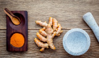 黄姜适合什么人吃哪些人不能吃 黄姜什么病不能吃