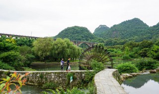 贵阳旅游十大景点（贵阳旅游十大景点排名图片）