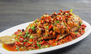 红烧河鳗正宗的做法 红烧河鳗正宗的做法摆盘