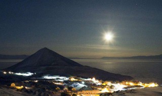 有极昼极夜现象的地区是（有极昼极夜现象的地区是五带中的哪个带?）